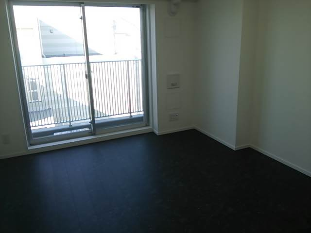 スクエアシティ西台AZの洋室|明るい洋室