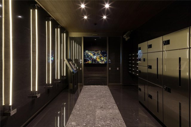 ヒルズレジデンシャルS13のエントランス