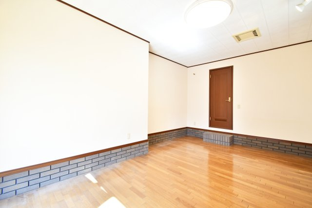 白岡市篠津の洋室|洋室①：