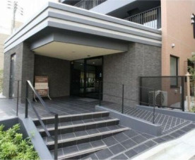 フレンシア田端南のエントランス