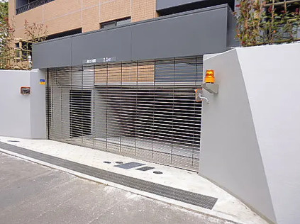 フレンシア田端南の駐車場