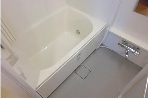 フレンシア田端南の浴室