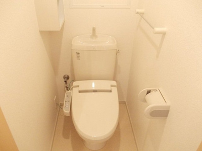 【トイレ】 | フォルトゥーナ　Ⅱ | トイレもきれいです
