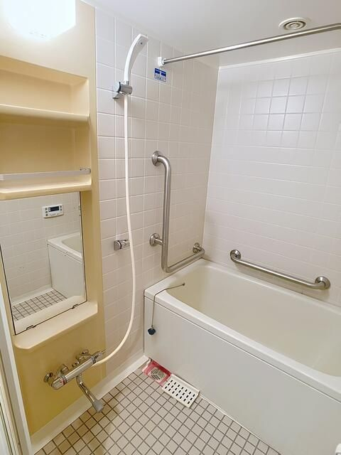 ヴェルデ久我山の浴室