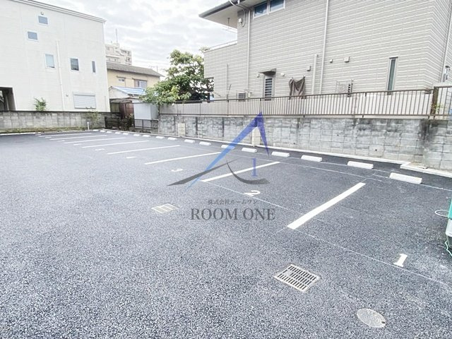 ロコエトワールの駐車場|駐車場です。