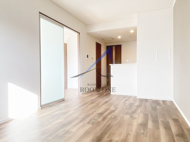 ロコエトワールの居間・リビング|洋室のお部屋です。