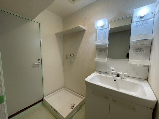 【洗面所】