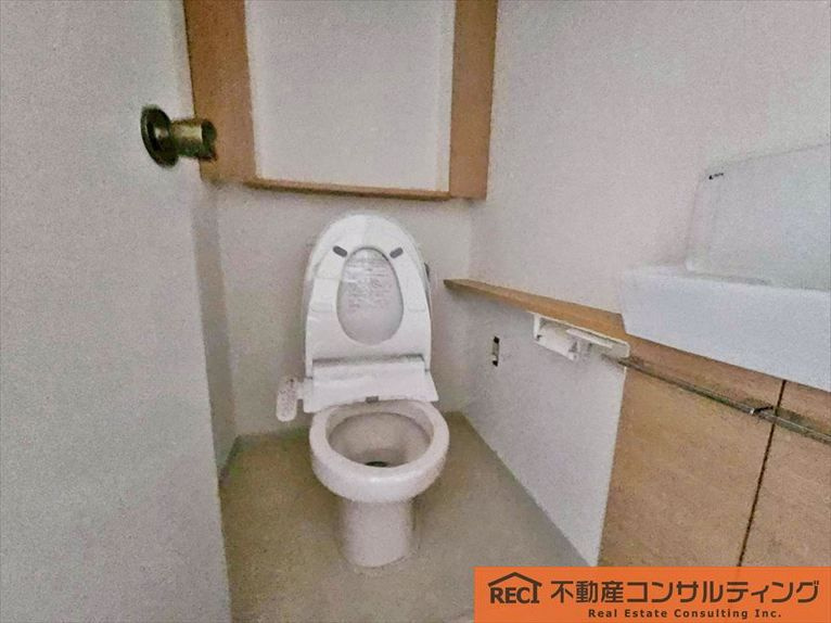 ロイヤルヴィラ苦楽園2号棟のトイレ