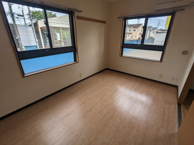 ソシア城山小路　六番館の洋室