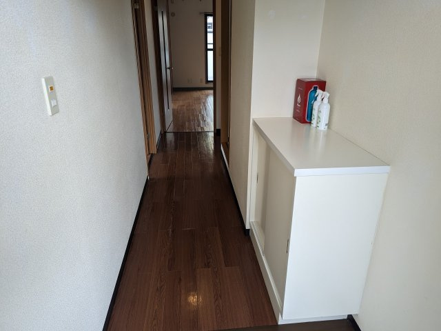 ソシア城山小路　六番館の玄関