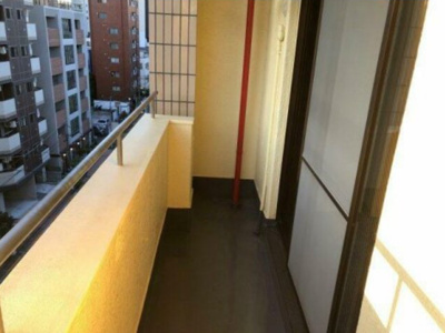 【バルコニー】 | プラーズ元浅草 | 落ち着いた時間を過ごせるバルコニーです
