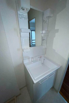 【洗面所】 | プラーズ元浅草 | 洗面所です