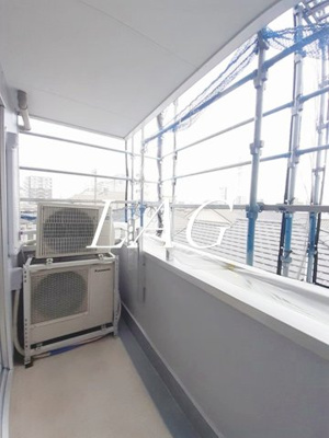 【バルコニー】 | エスワン・アパートメント | バルコニーです。