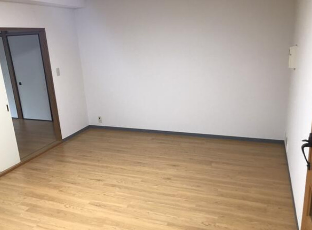 【居間・リビング】