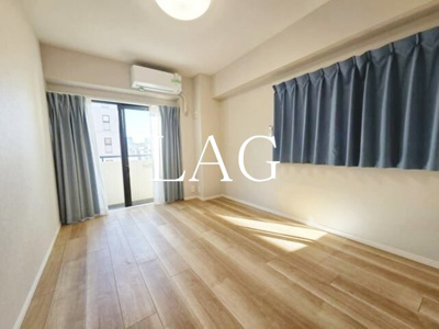 【居間・リビング】 | ニックハイム深川 | 洋室のお部屋です。