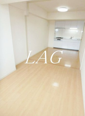 【居間・リビング】 | ラ・フォレ根岸 | 洋室のお部屋です。