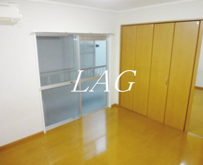 【居間・リビング】 | メゾンドール | 洋室のお部屋です。