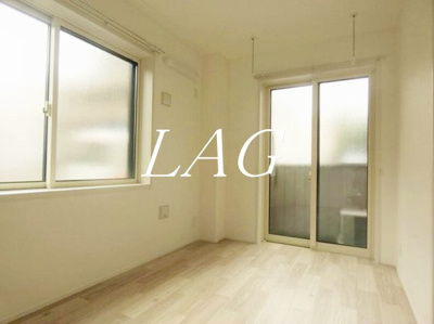 【居間・リビング】 | セレナ両国 | 洋室のお部屋です。