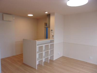 【居間・リビング】 | グラード高田D