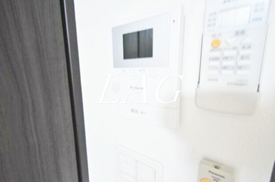 【セキュリティ】 | グラトリーレＴ | モニター付きインターフォンです。