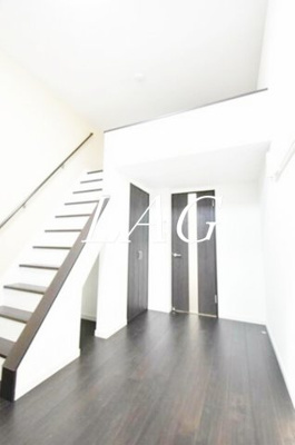 【居間・リビング】 | グラトリーレＴ | 洋室のお部屋です。