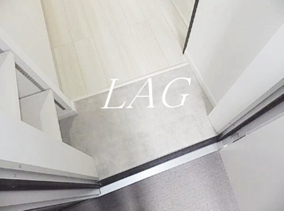 【玄関】 | ラビアン子安町 | 玄関です。