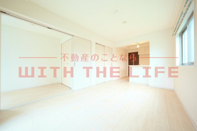 レオクラージュ試験場前【キャッシュバック対象物件】の居間・リビング|こちらの居間で趣味の時間をお楽しみください