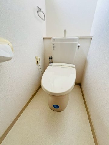 竹の台5丁目戸建のトイレ