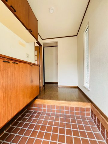 竹の台5丁目戸建の玄関