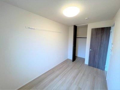 【洋室】 | ムーンボウ