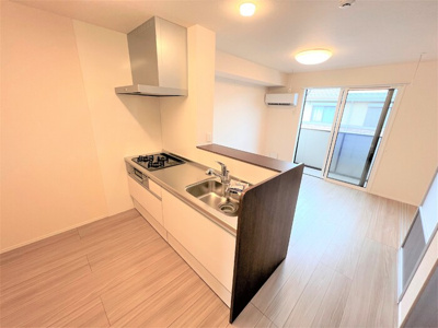 【キッチン】 | ムーンボウ