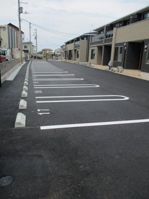 【駐車場】 | エターニティーＢ | カースペースがあります