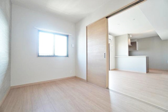 【居間・リビング】