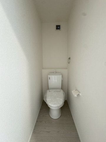 Adoble+ーアドブル＋小倉南区蜷田若園2丁目5期　【小倉南区　新築戸建て】のトイレ|２階にもトイレ完備で助かります♪　【小倉南区　新築戸建て】