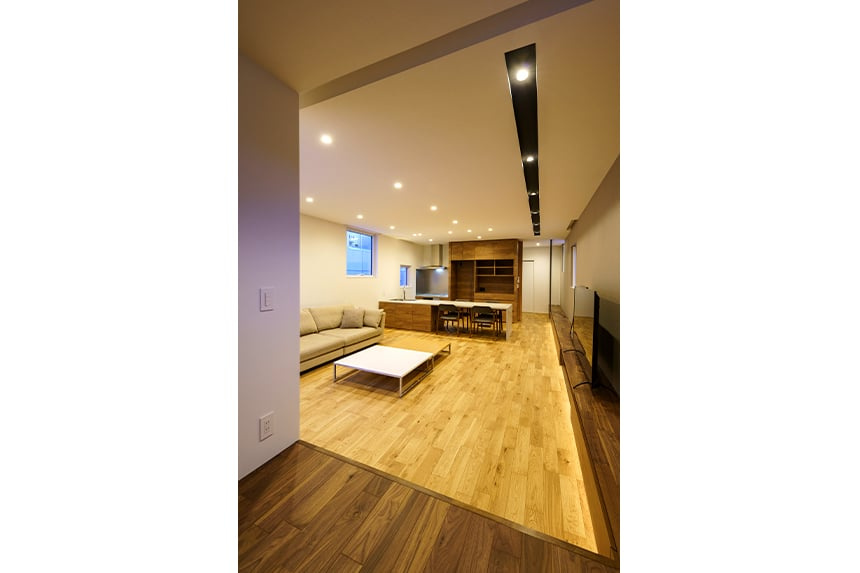 南郷通5丁目北の居間・リビング