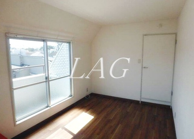 【居間・リビング】 | パレ・ドール氷川台 | 洋室のお部屋です。