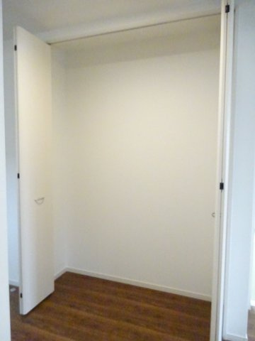 第６渋川市半田　新築住宅　１号棟の収納|2階洋室➀収納
