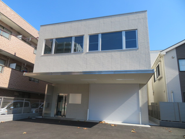 川口市末広２丁目の倉庫