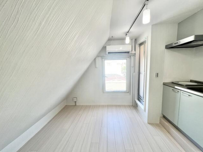 【居間・リビング】