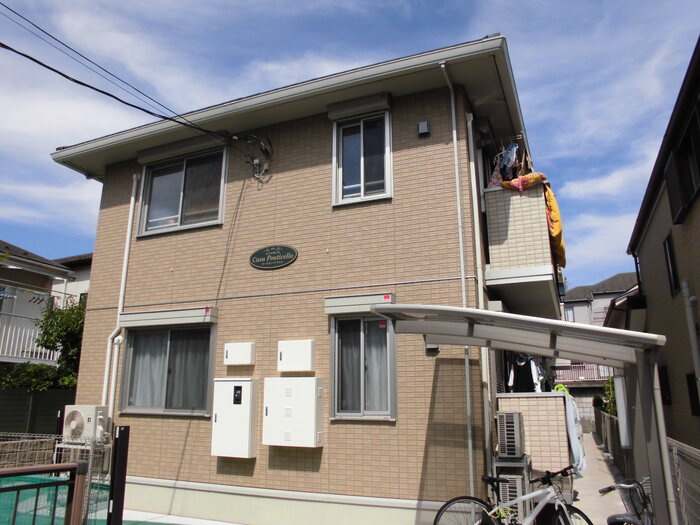 カーサポンティチェロの外観