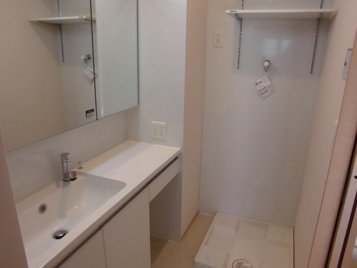 カーサポンティチェロの洗面所|洗面所