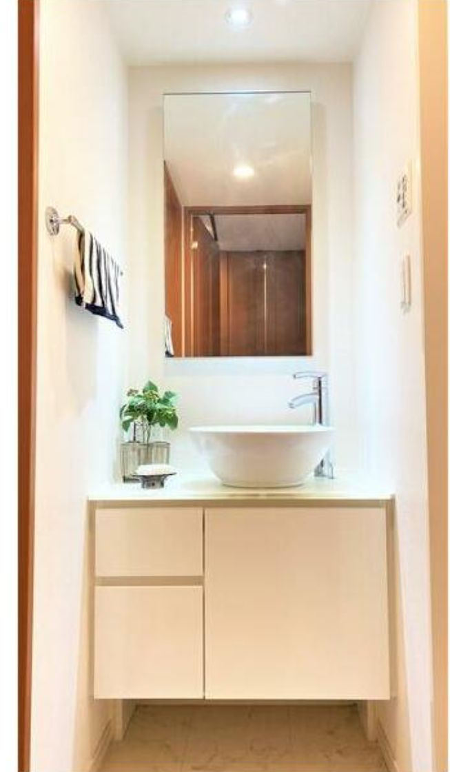 リリエンベルグ目白壱番館の独立洗面台