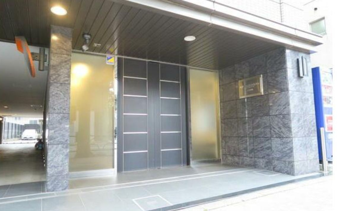 リリエンベルグ目白壱番館のエントランス