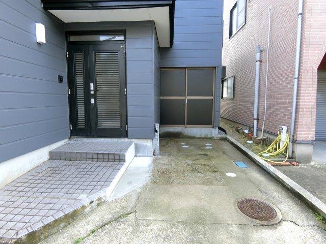 新潟市東区紫竹7丁目の駐車場