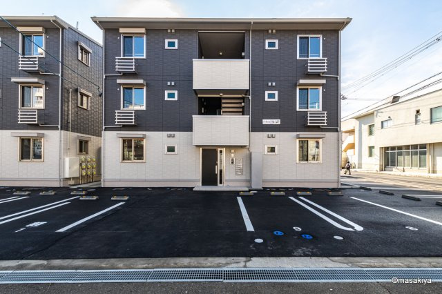 J-Room☆妃 Ⅵ番館 柳町の外観