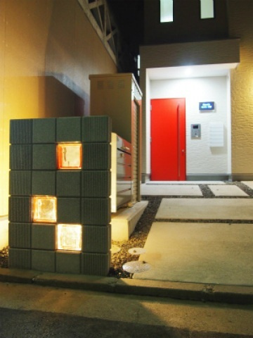 Grandtic DAVA宇品のエントランス