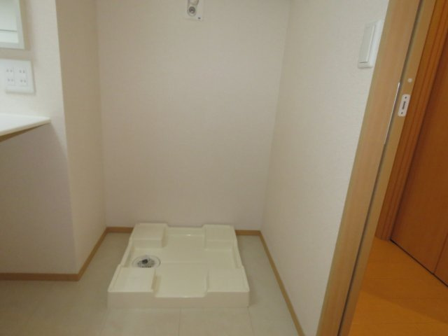 メゾンブランシェのその他|洗濯機置場