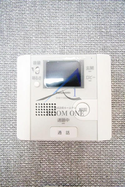 リヴィエール町屋のセキュリティ|モニター付きインターホンです。