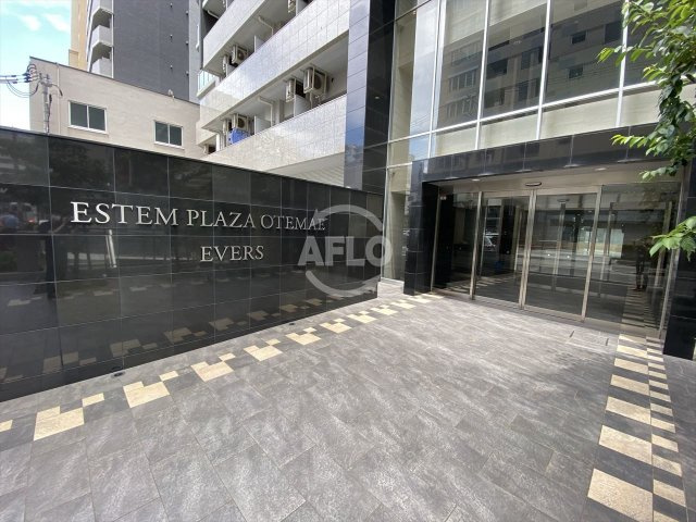 エステムプラザ大手前エヴァースのエントランス|エステムプラザ大手前エヴァース　エントランス