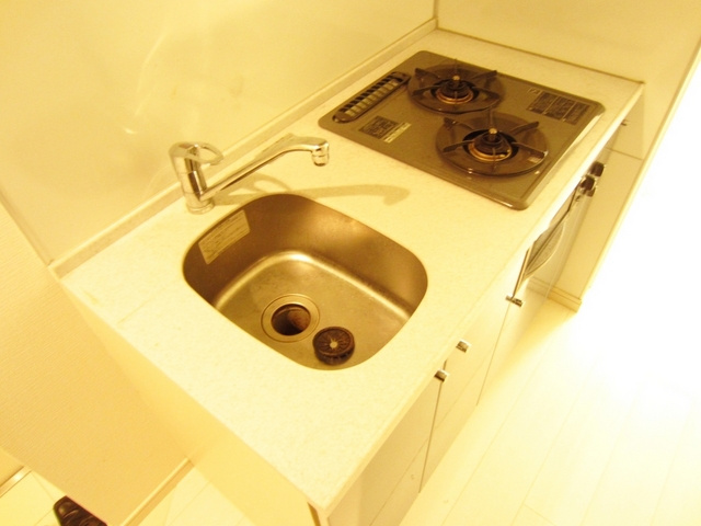 ガーラ・シティ王子のキッチン|2口ガスコンロのシステムキッチン♪